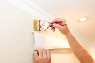 Pose de papier peint à Nouainville — revêtements muraux et toiles de verre